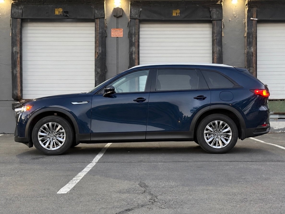 Used 2024 MAZDA CX-90 Plug-In Hybrid w/ Preferred AWD/4WD image 6