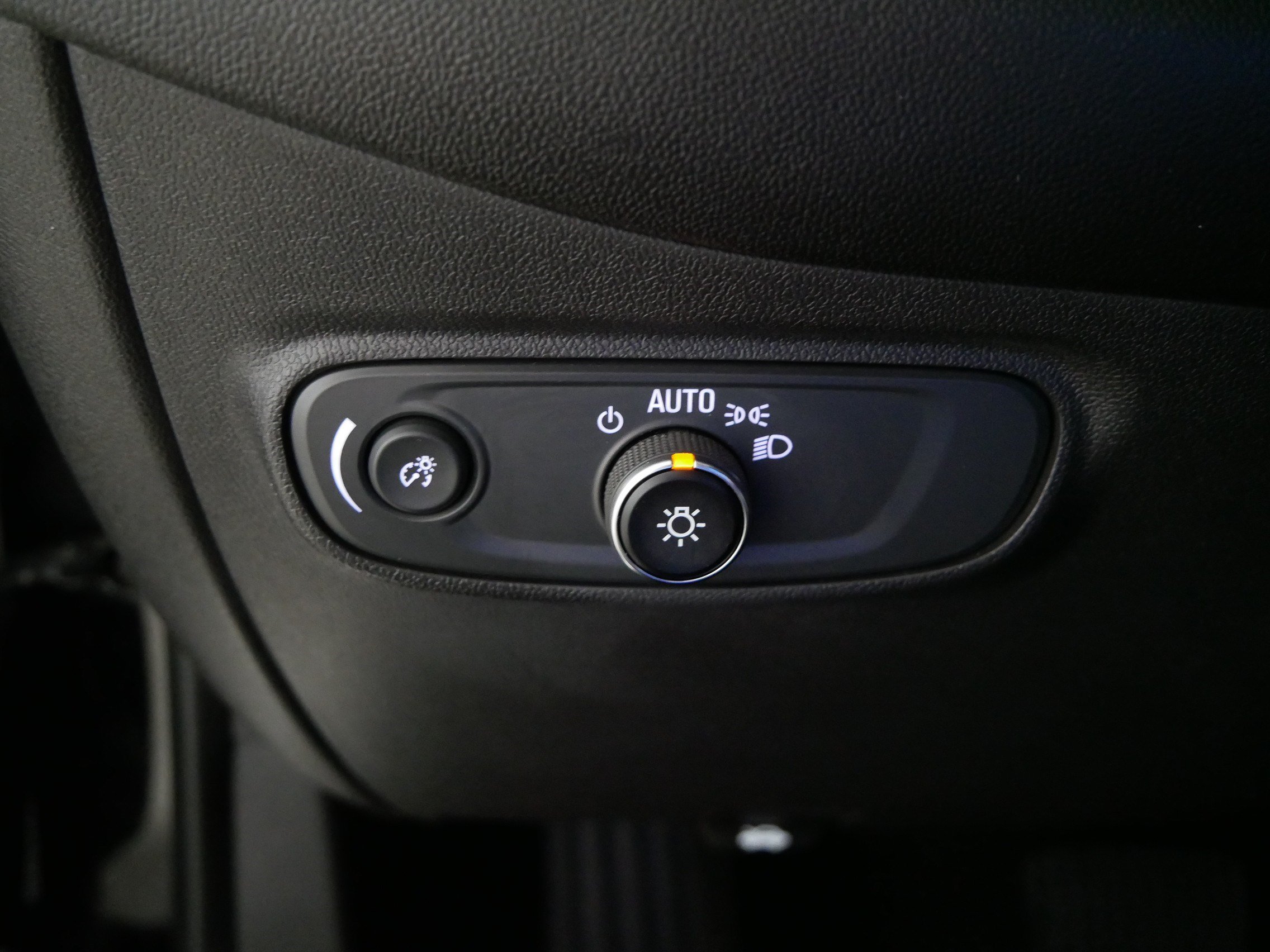 Used 2022 Chevrolet Equinox LT AWD/4WD image 26