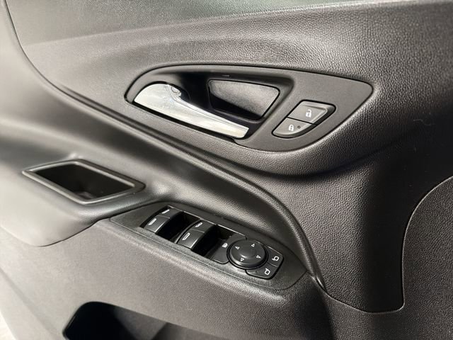 Certified 2024 Chevrolet Equinox LT w/ LPO, Floor Liner Package image 21