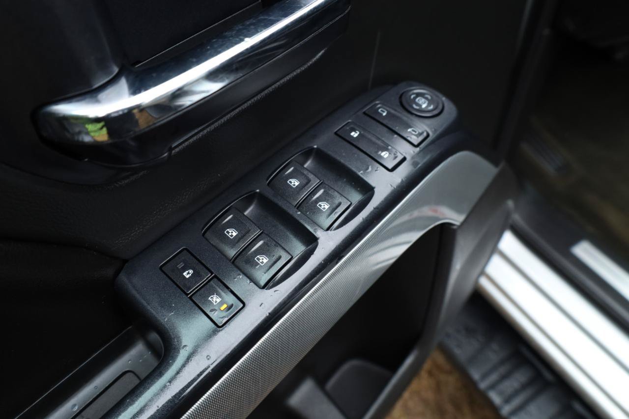 Used 2015 Chevrolet Silverado 1500 LT w/ All Star Edition AWD/4WD image 25