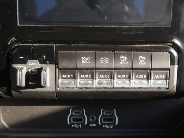 Used 2025 RAM 2500 Laramie image 19