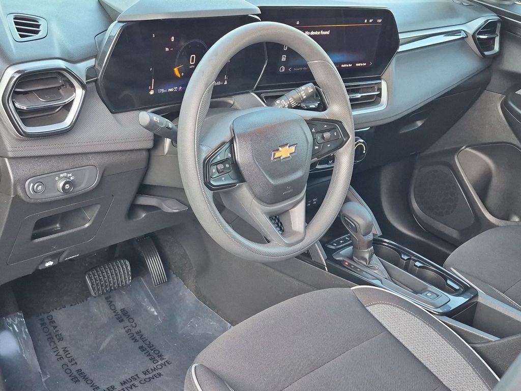 Used 2026 Chevrolet TrailBlazer LT AWD/4WD image 14