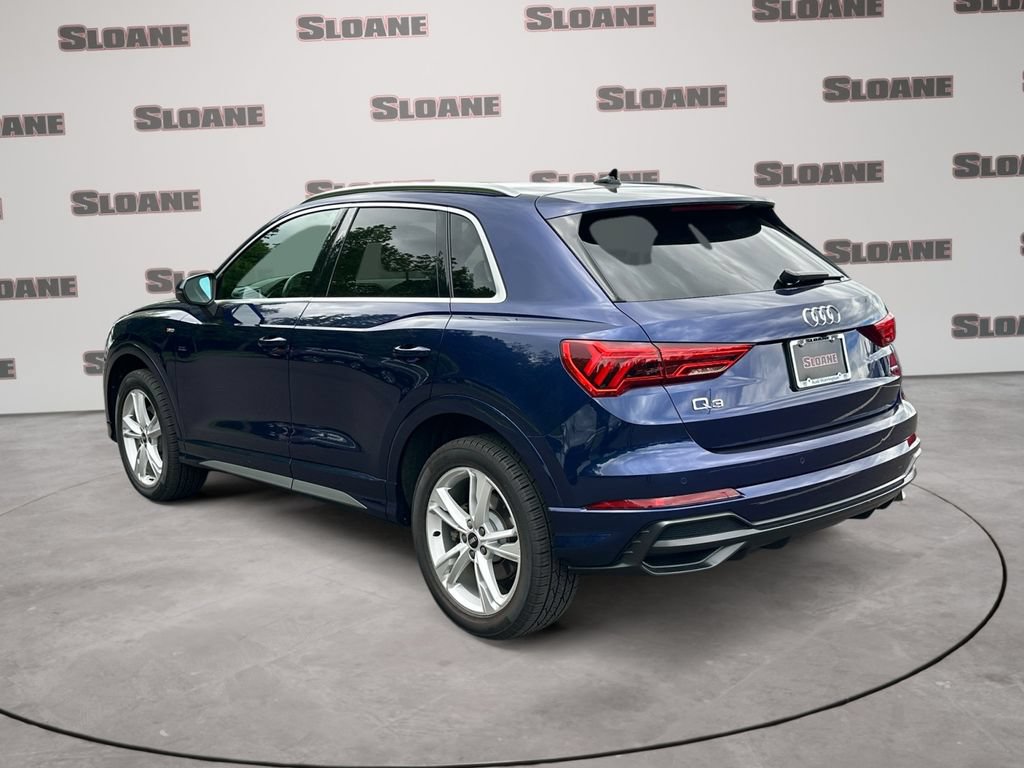 Certified 2022 Audi Q3 2.0T Premium Plus w/ Premium Plus Package AWD/4WD image 3