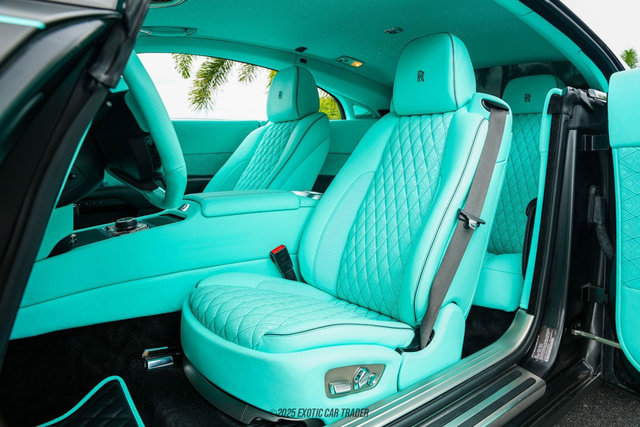 Used 2017 Rolls-Royce Wraith image 33