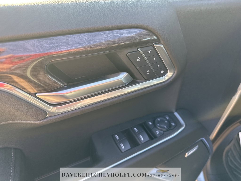 Certified 2025 Chevrolet Silverado 1500 LTZ AWD/4WD image 12