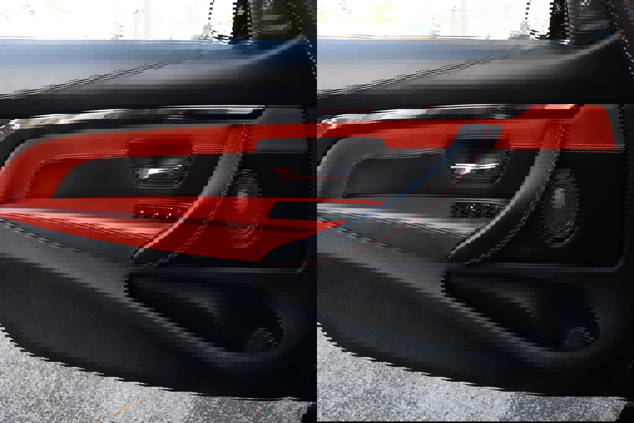 Used 2016 BMW M4 Convertible image 43