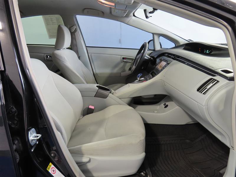 Used 2013 Toyota Prius Three image 24