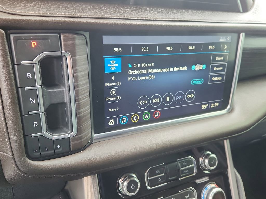 Used 2021 GMC Yukon Denali w/ Denali Premium Package image 27