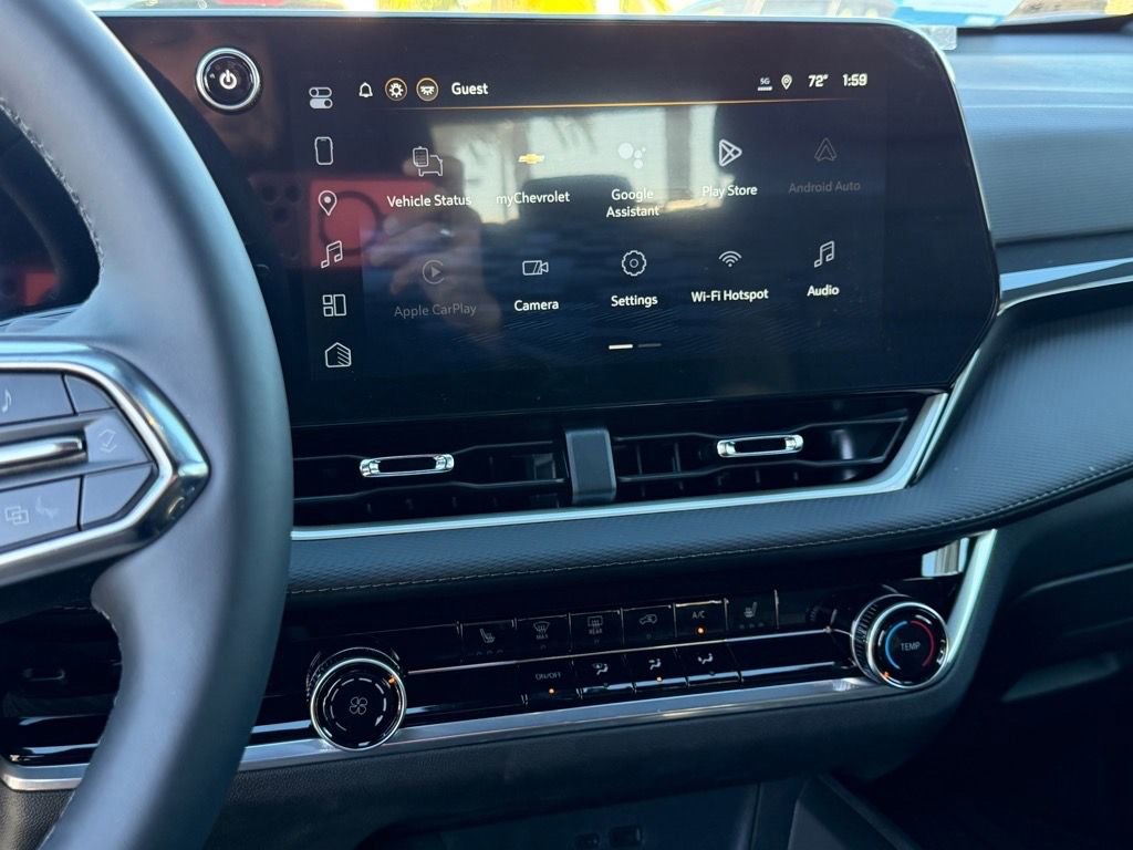 New 2026 Chevrolet Equinox LT w/ Safety and Technology Package image 12