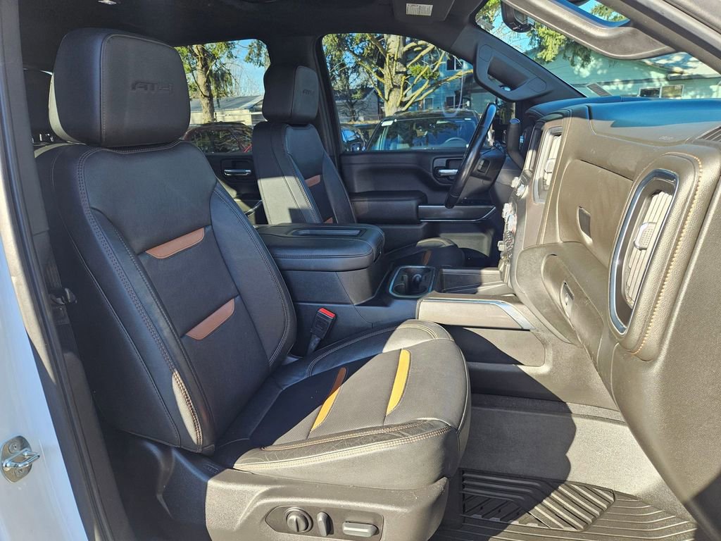 Used 2022 GMC Sierra 3500 AT4 w/ AT4 Premium Plus Package AWD/4WD image 18