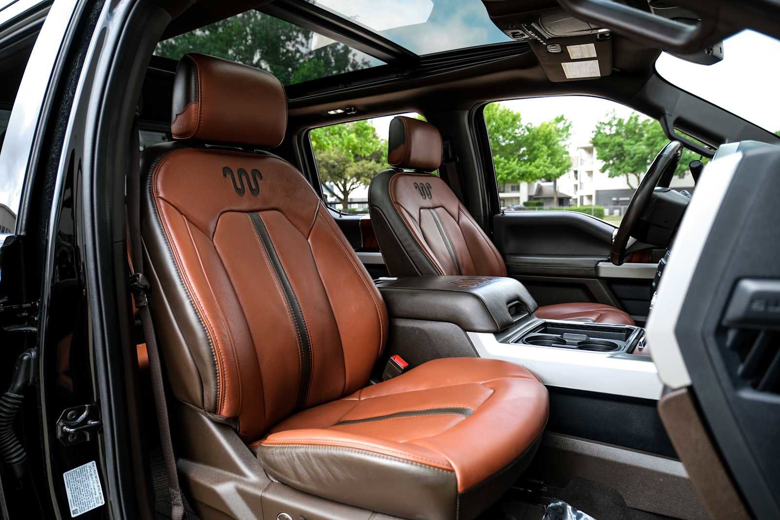 Used 2022 Ford F250 King Ranch w/ King Ranch Ultimate Package image 35