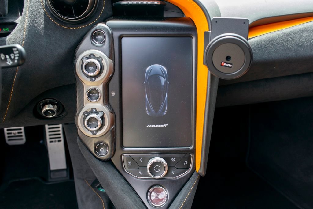 Used 2018 McLaren 720S Performance RWD image 49