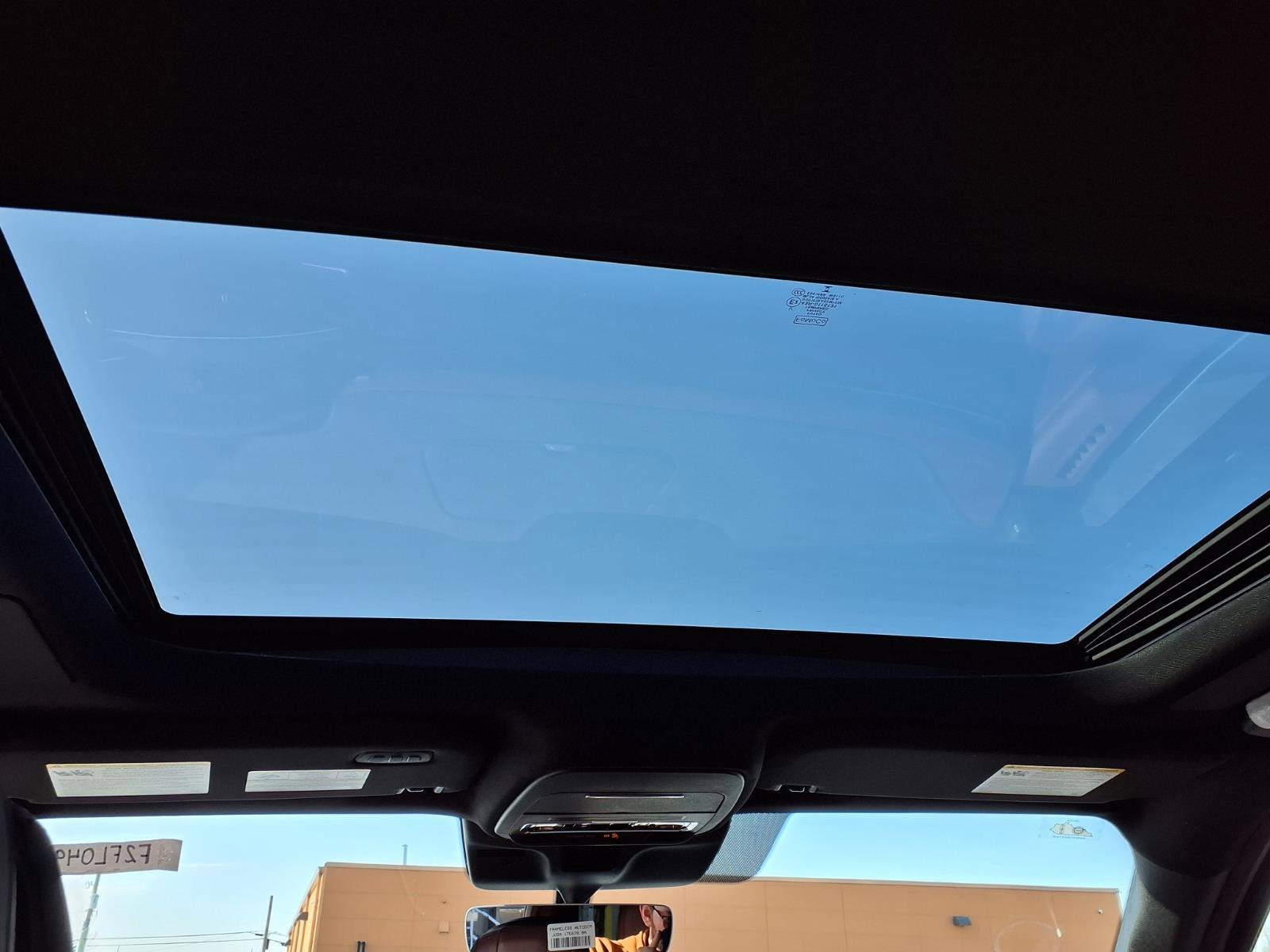 New 2026 Lincoln Navigator Reserve image 5