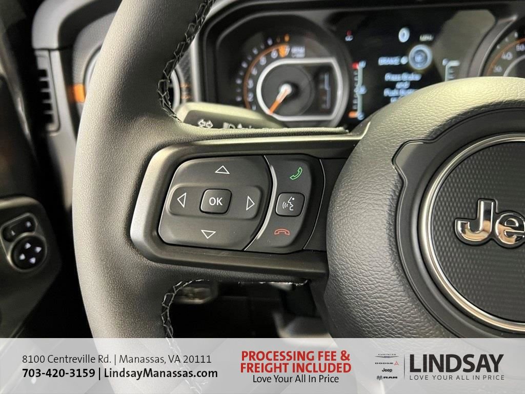 New 2026 Jeep Gladiator Mojave w/ Safety Group image 33