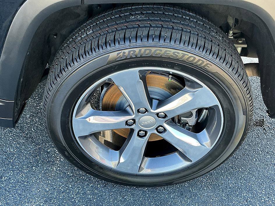 Used 2021 Jeep Grand Cherokee L Limited image 8