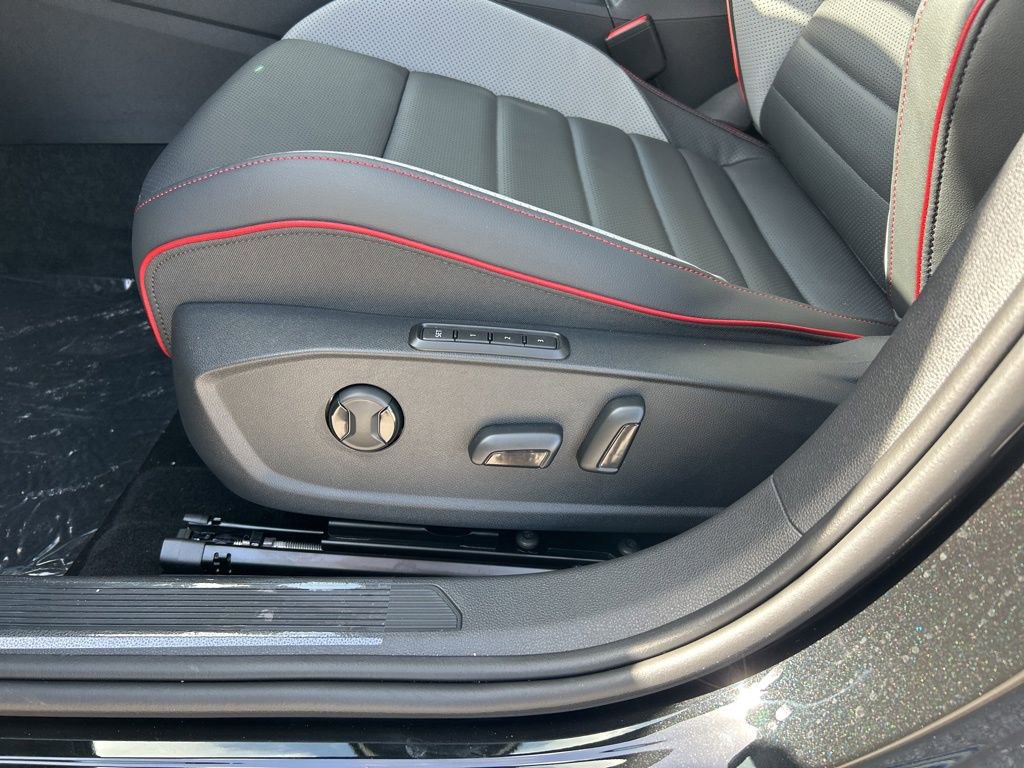 New 2026 Volkswagen GTI SE image 16