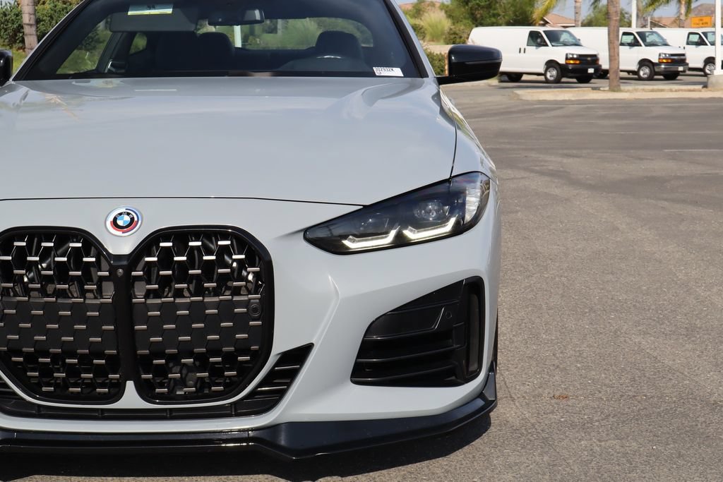Used 2023 BMW M440i Coupe w/ Premium Package RWD image 8