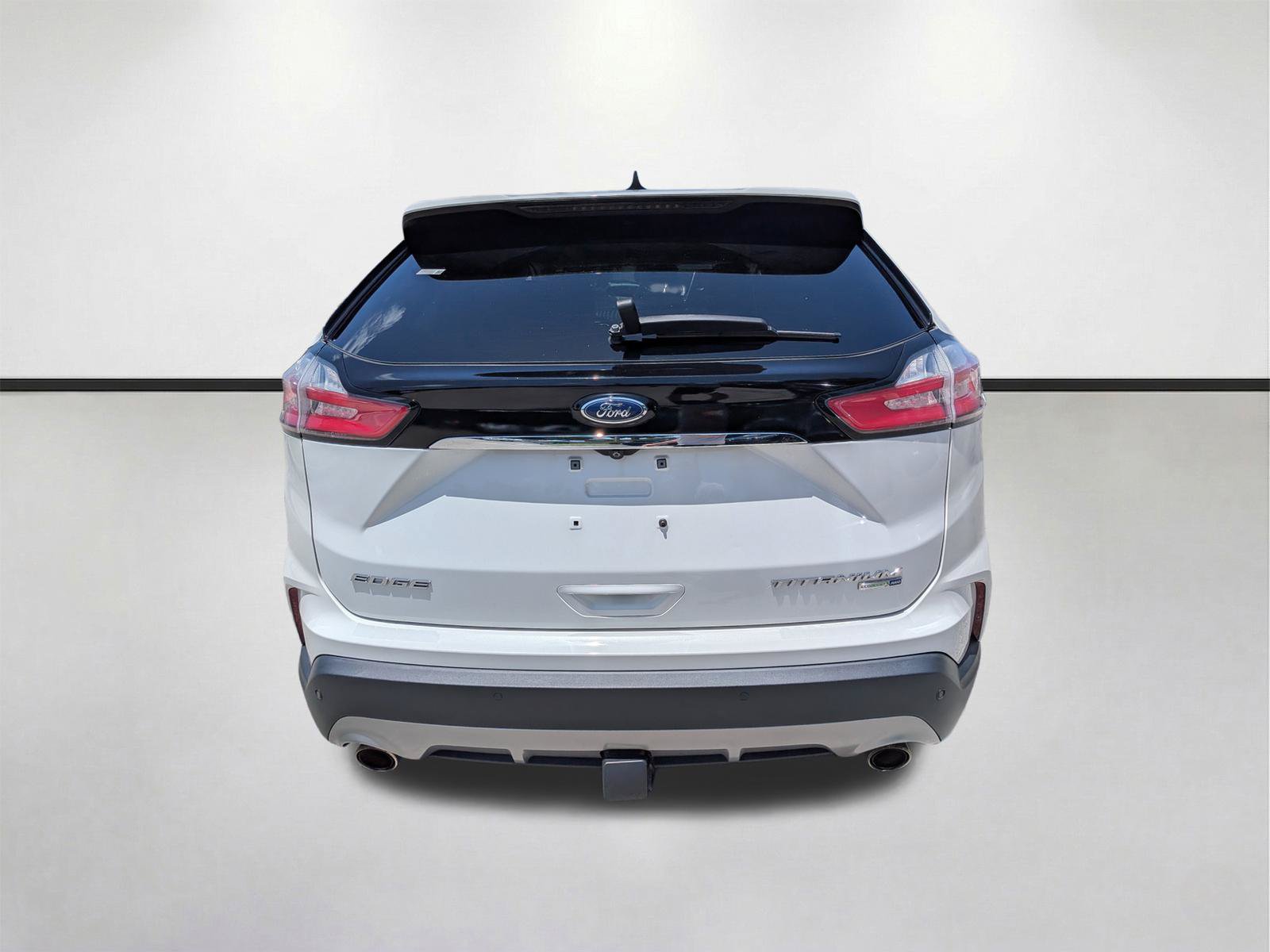 Used 2020 Ford Edge Titanium w/ Equipment Group 301A AWD/4WD image 5