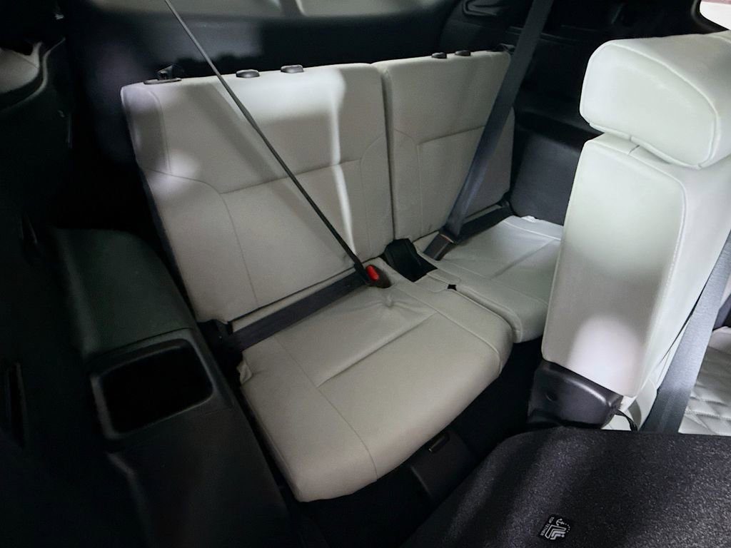 Used 2023 Mitsubishi Outlander SEL AWD/4WD image 31