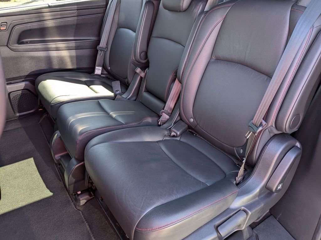 Used 2025 Honda Odyssey Sport-L image 26