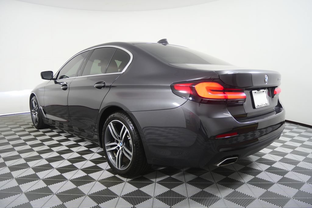 Certified 2023 BMW 530i w/ Convenience Package RWD image 5