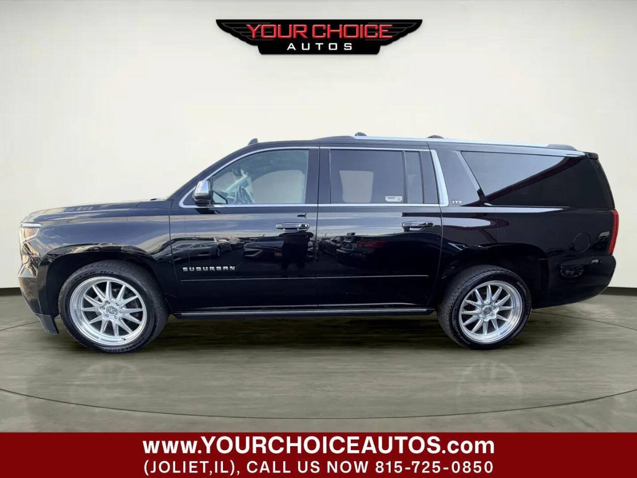 Used 2016 Chevrolet Suburban LTZ AWD/4WD image 2