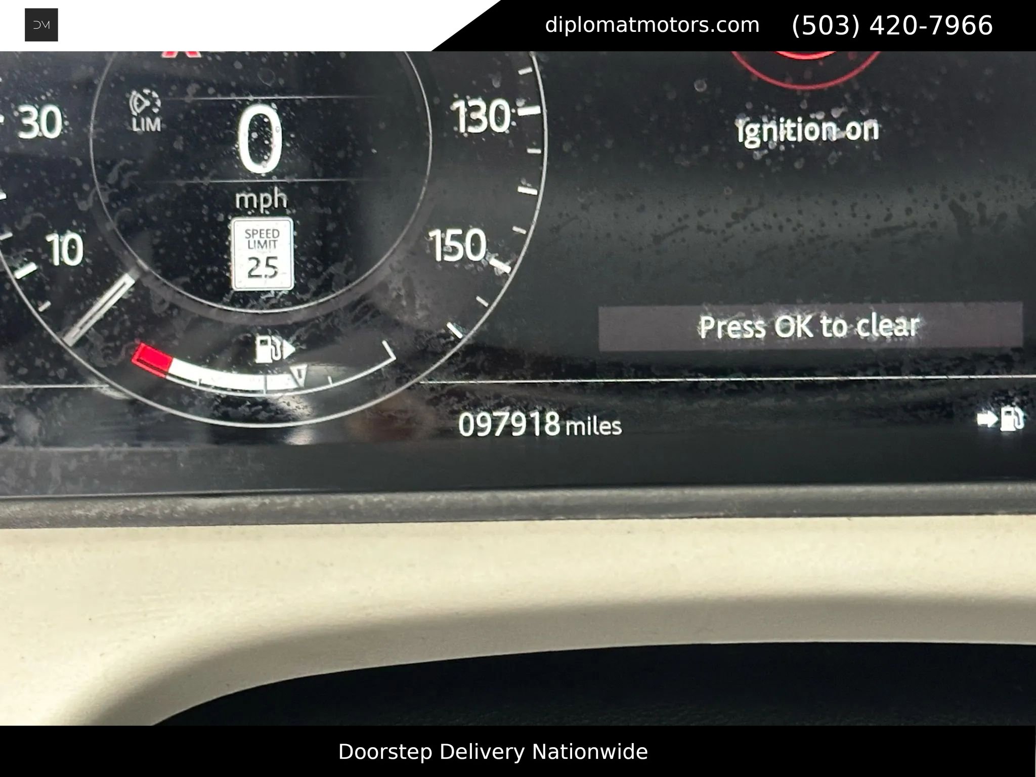 Used 2019 Land Rover Range Rover Velar R-Dynamic SE image 33