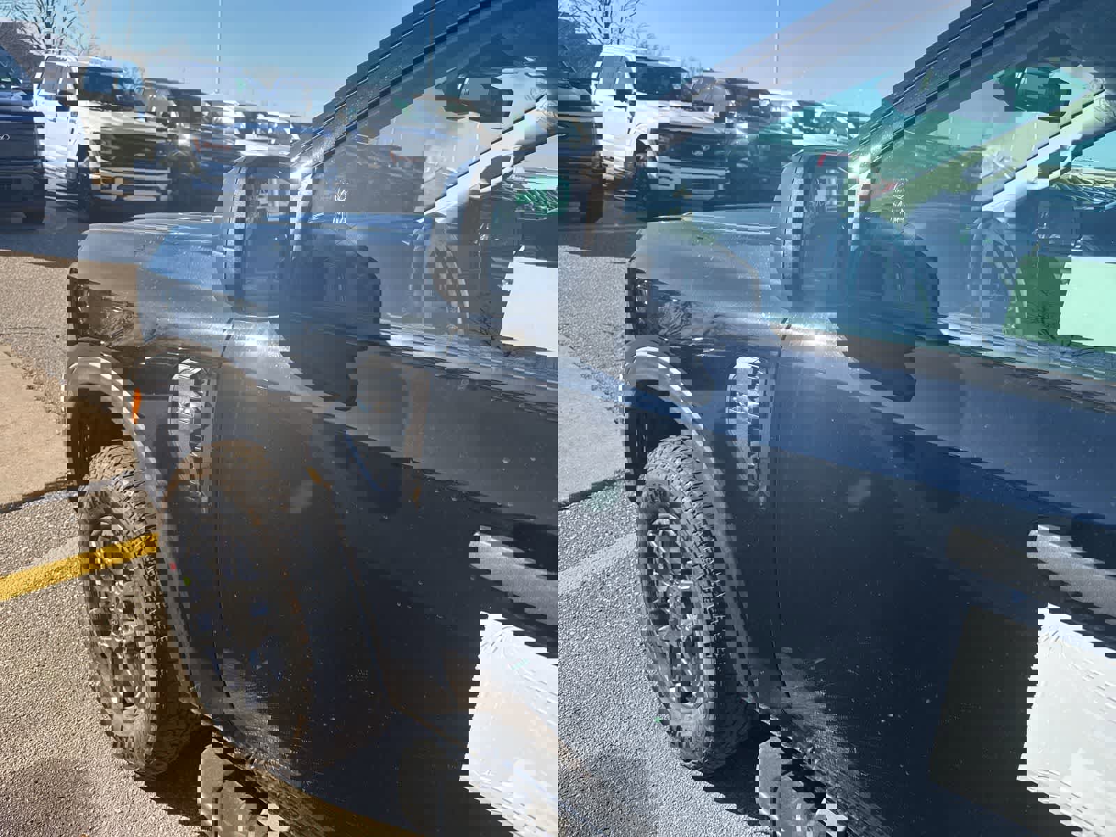 New 2026 Ford Ranger XLT w/ Equipment Group 301A High image 3