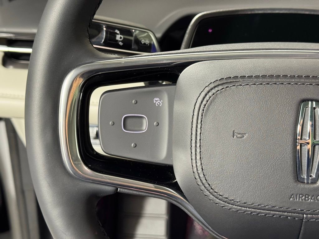 New 2026 Lincoln Nautilus Premier w/ Equipment Group 102A AWD/4WD image 25