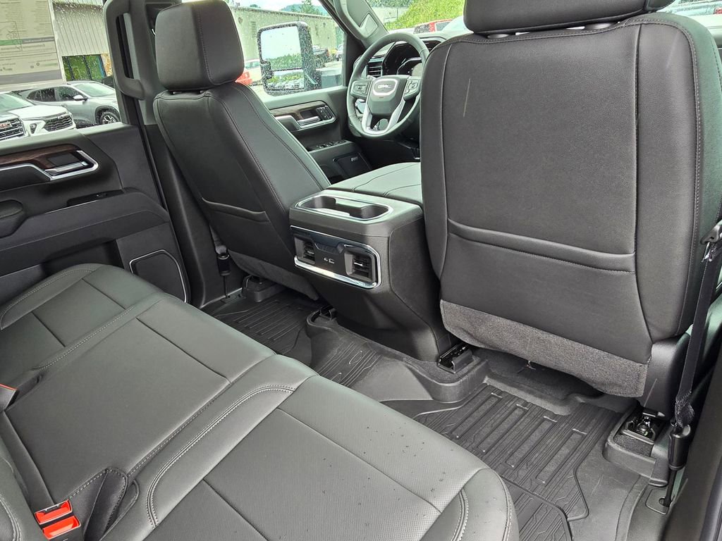 New 2025 GMC Sierra 2500 SLT image 24