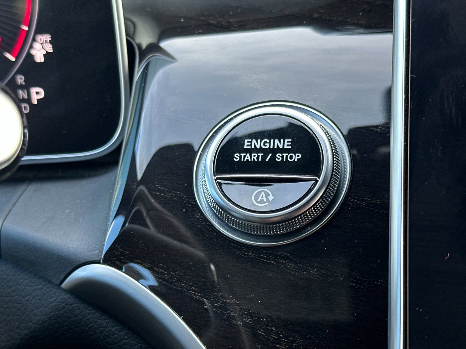 Certified 2024 Mercedes-Benz GLC 300 4MATIC image 22