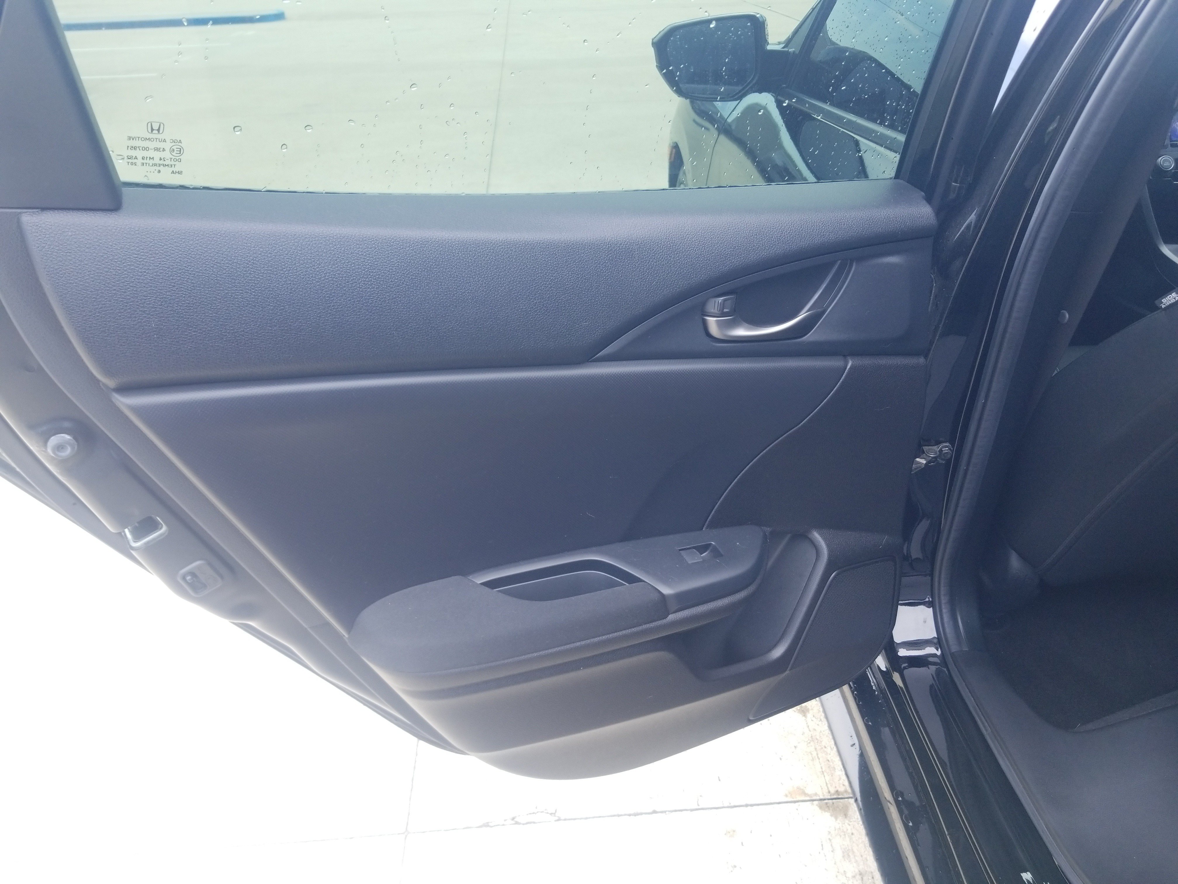 Used 2017 Honda Civic Sport image 11