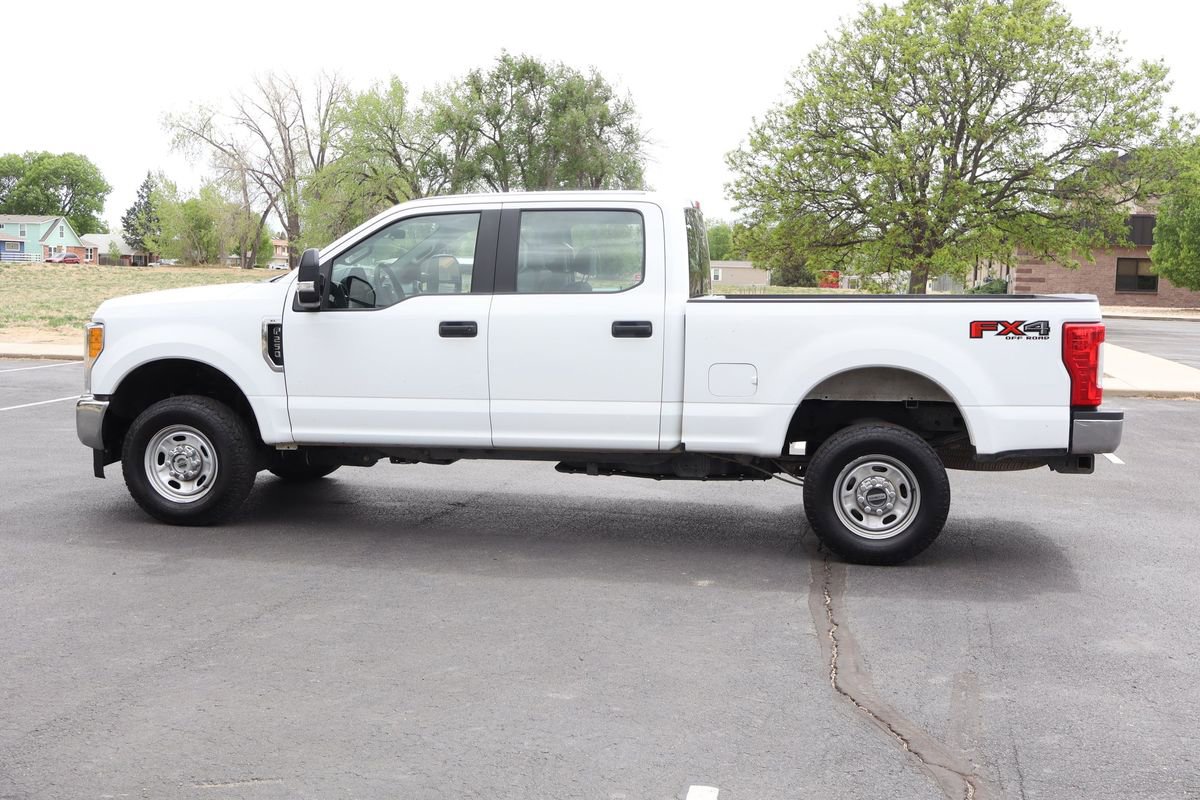 Used 2019 Ford F250 XL w/ Power Equipment Group AWD/4WD image 9