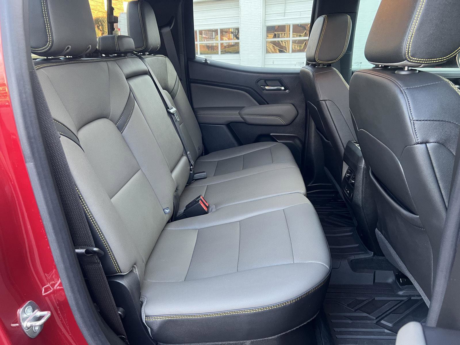 Used 2023 Chevrolet Colorado ZR2 w/ ZR2 Convenience Package III AWD/4WD image 16