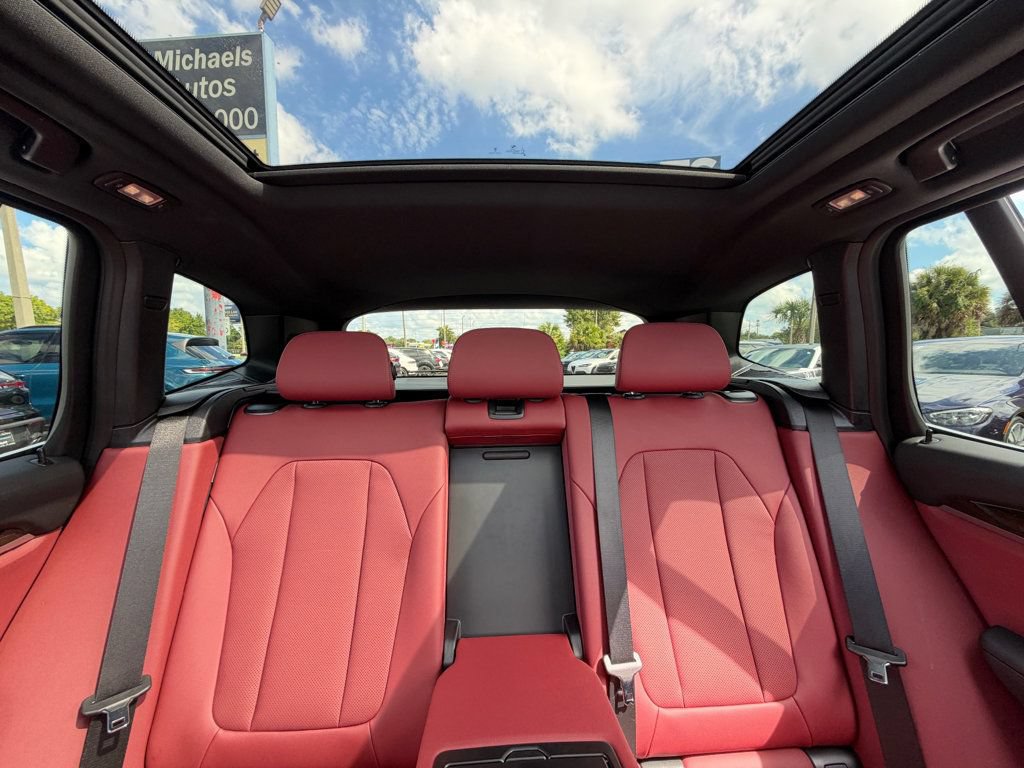Used 2023 BMW X3 sDrive30i w/ Premium Package w/ZPA RWD image 19