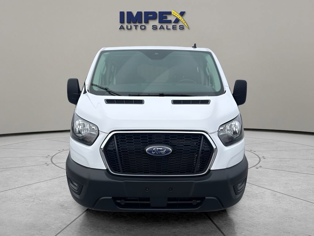 Used 2024 Ford Transit 250 Low Roof w/ Exterior Upgrade Package image 8