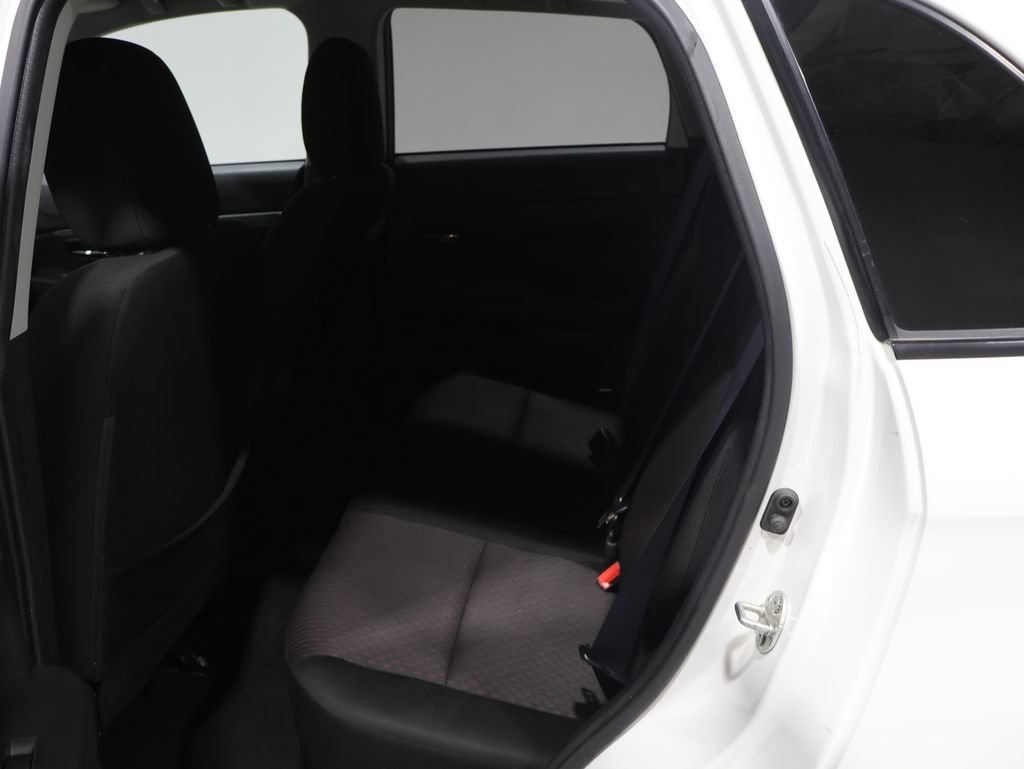 Used 2017 Mitsubishi Outlander Sport ES AWD/4WD image 17