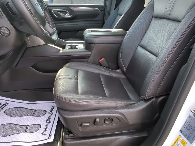 Used 2023 Chevrolet Suburban RST w/ Luxury Package AWD/4WD image 9