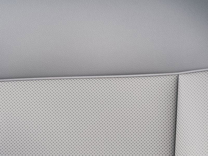 New 2026 Hyundai Kona SEL Premium image 17