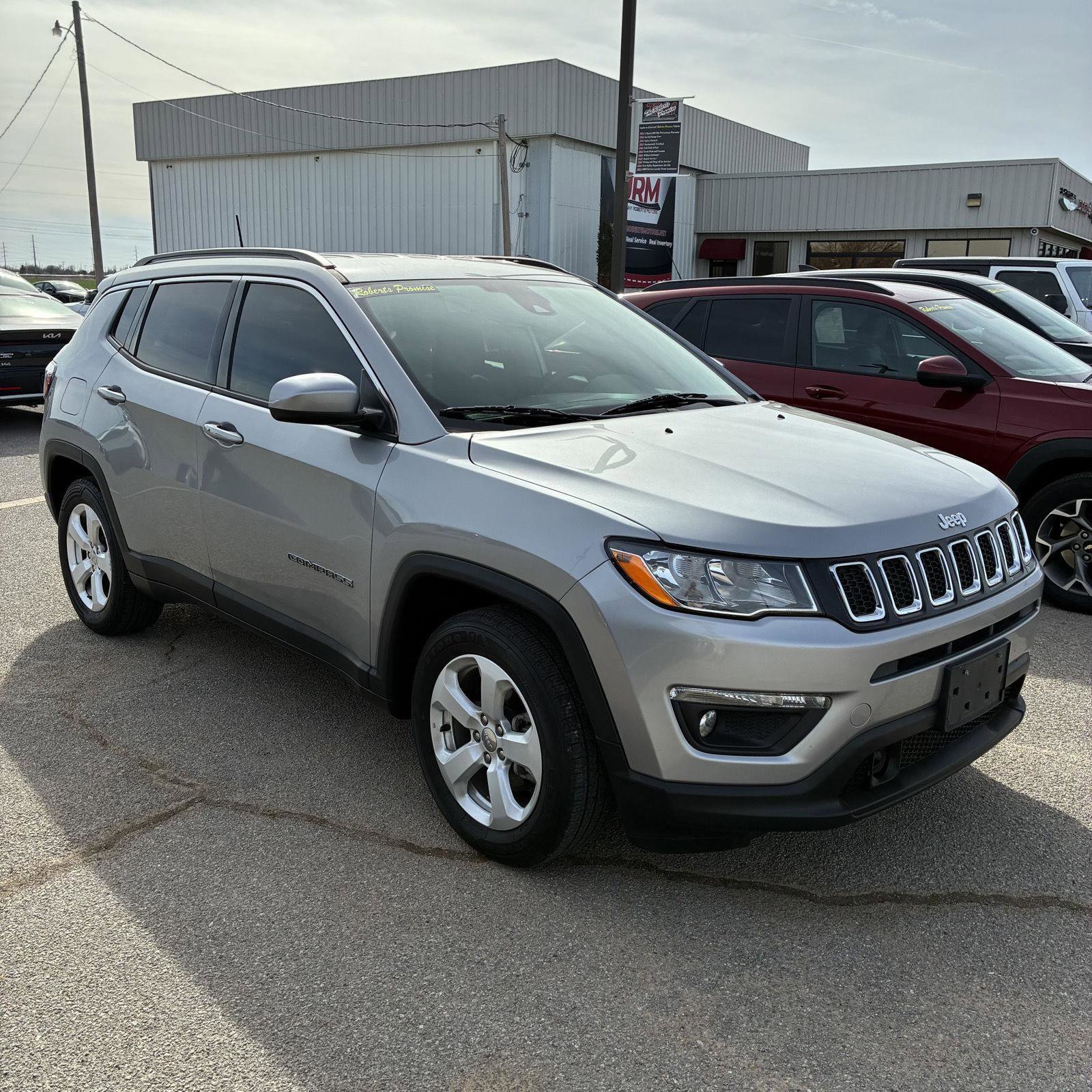 Used 2021 Jeep Compass Latitude w/ Driver Assistance Group image 16