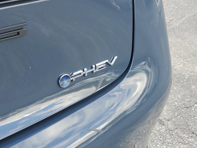 New 2026 Toyota Prius Plug-In Hybrid image 5