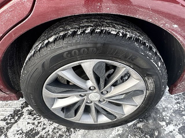 Certified 2023 Buick Encore GX Select w/ Sport Touring Package image 31