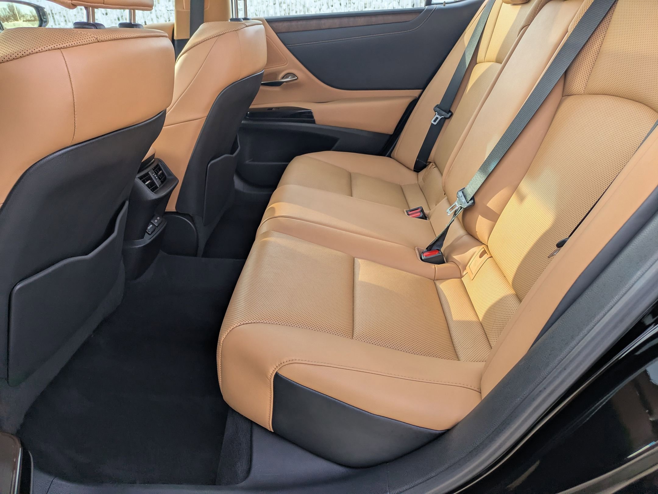 Used 2022 Lexus ES 350 w/ Premium Package image 21