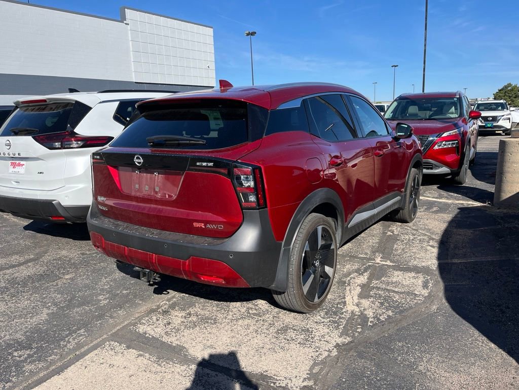 Used 2025 Nissan Kicks SR AWD/4WD image 4