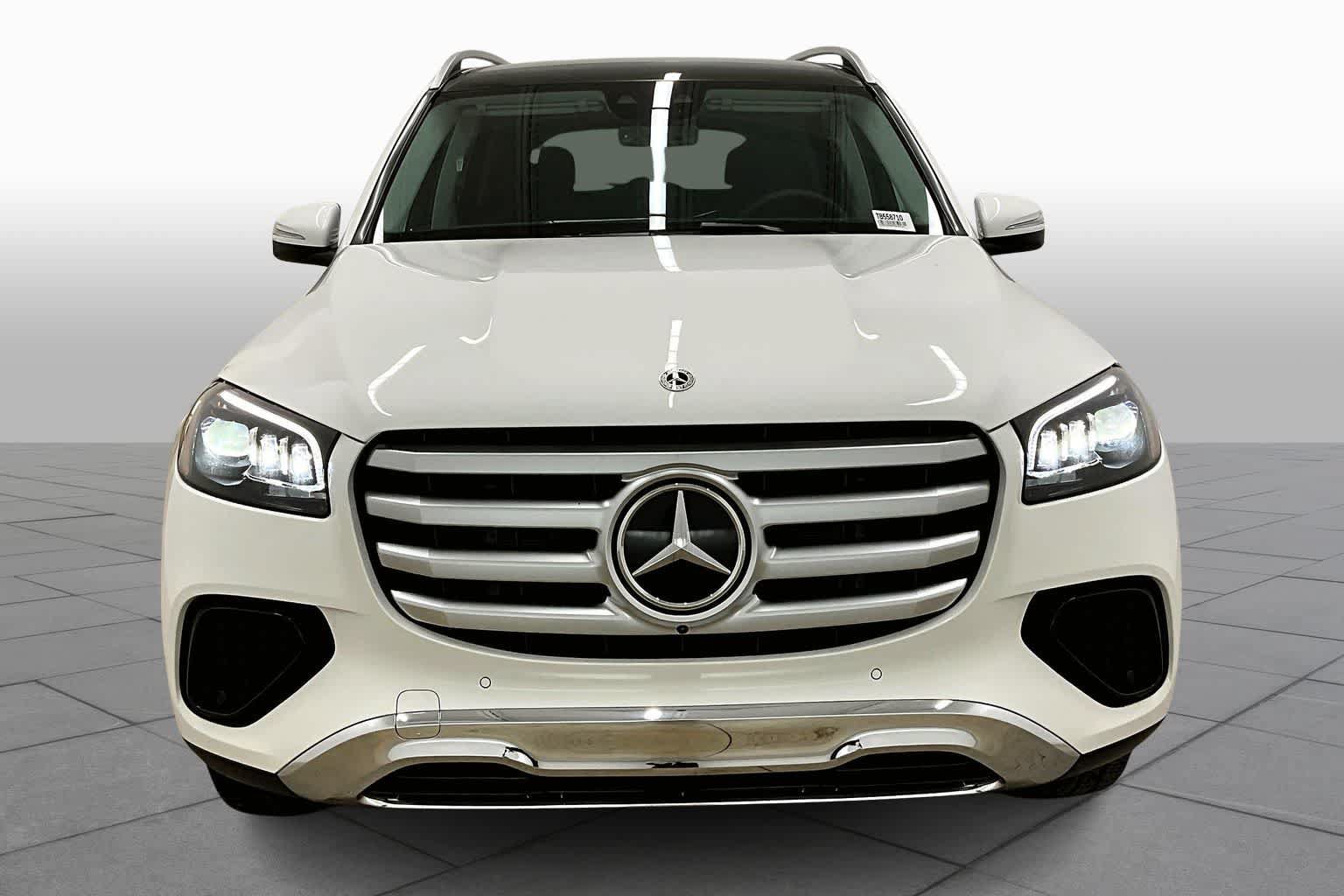 New 2026 Mercedes-Benz GLS 450 4MATIC image 3
