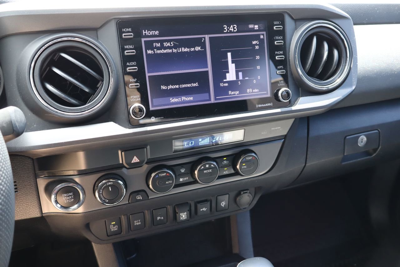 Used 2021 Toyota Tacoma TRD Sport w/ Technology Package AWD/4WD image 6