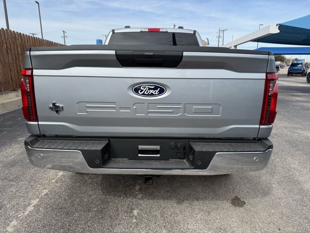 New 2026 Ford F150 XLT w/ XLT Chrome Appearance Package image 5