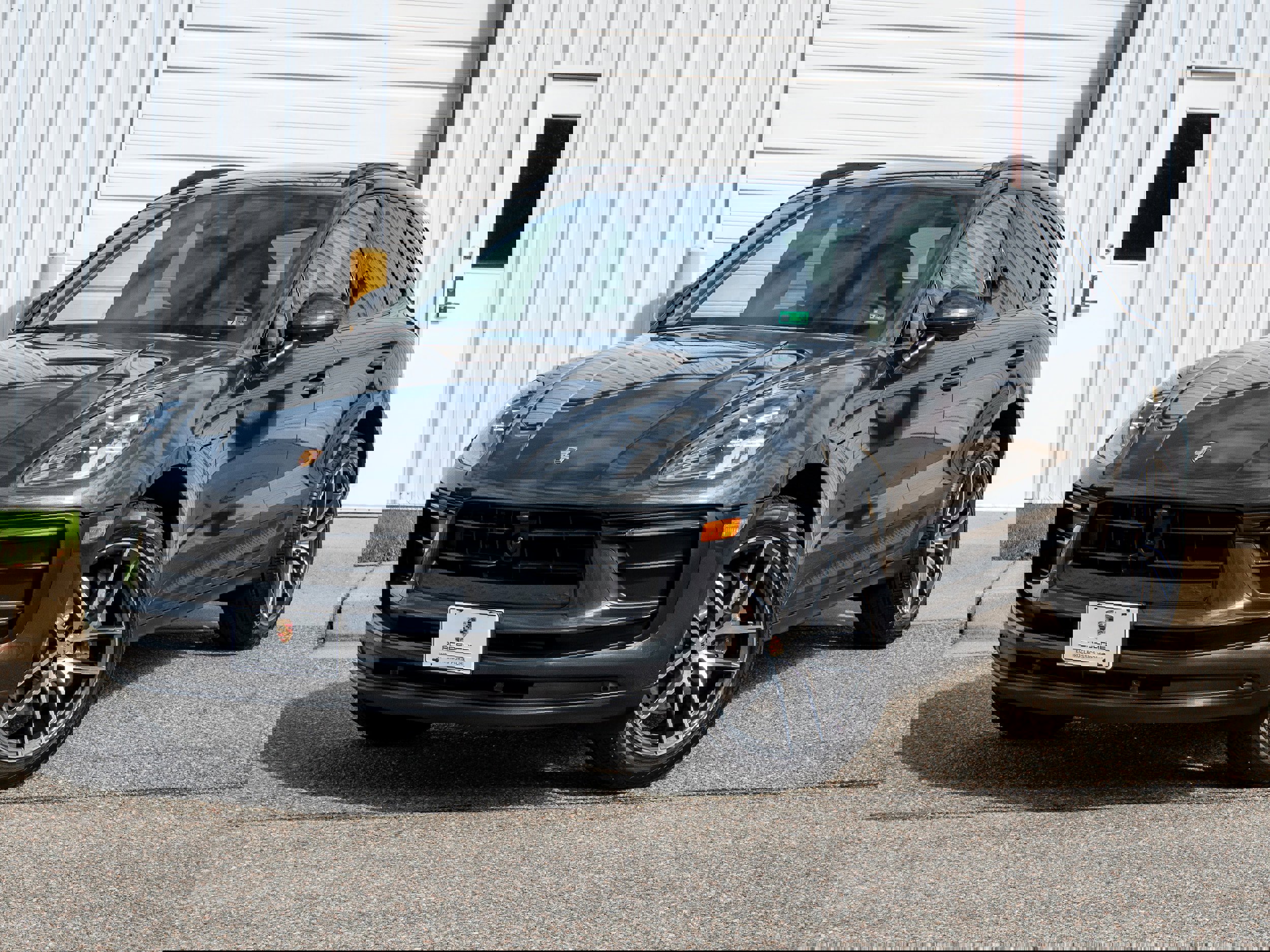 Used 2025 Porsche Macan