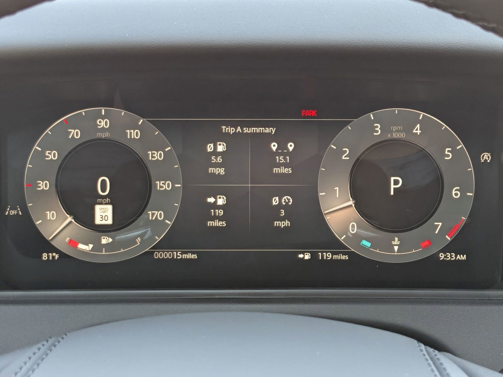 New 2026 Land Rover Range Rover Velar Dynamic SE image 11