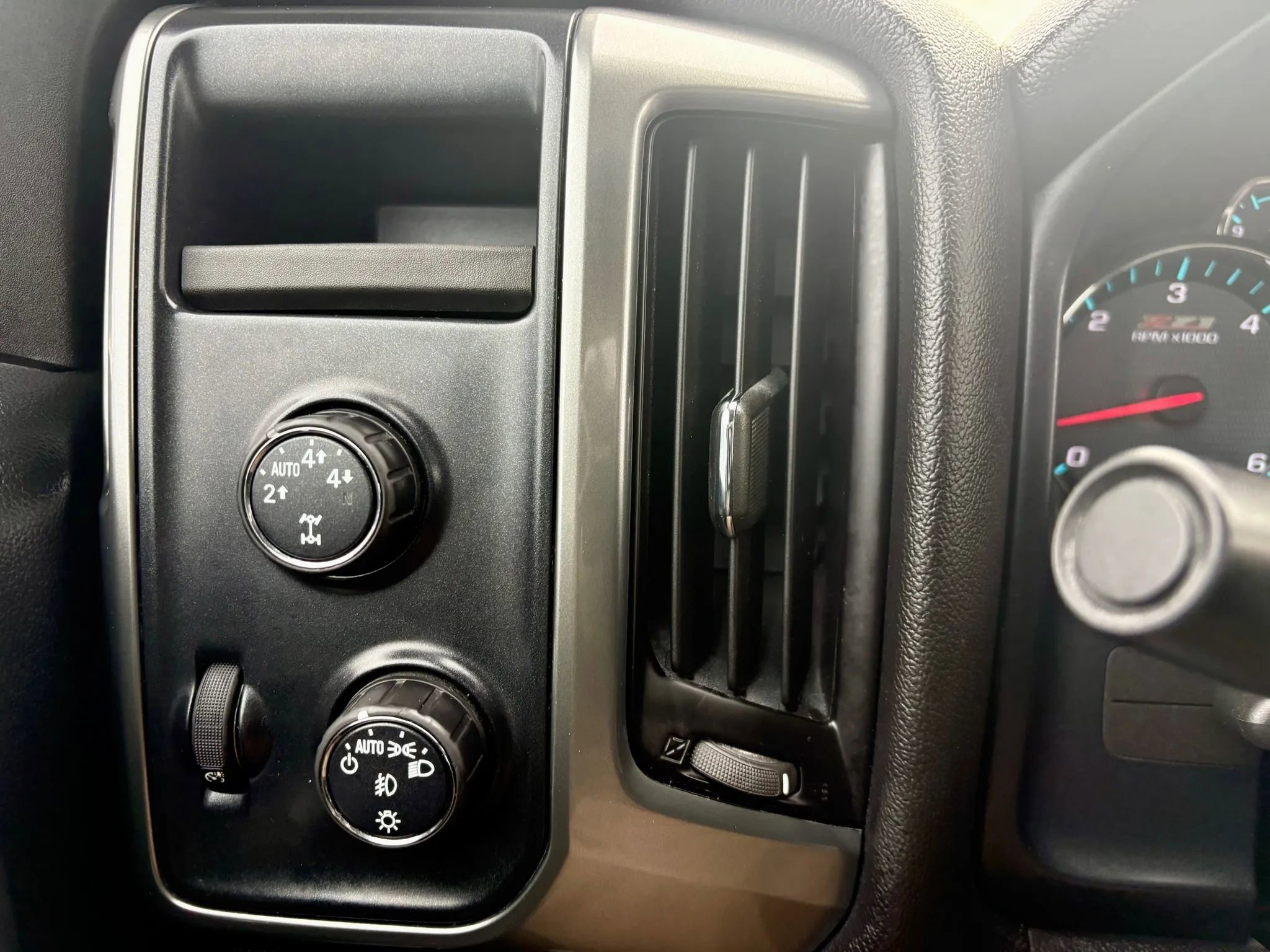 Used 2016 Chevrolet Silverado 1500 LT w/ All Star Edition image 18